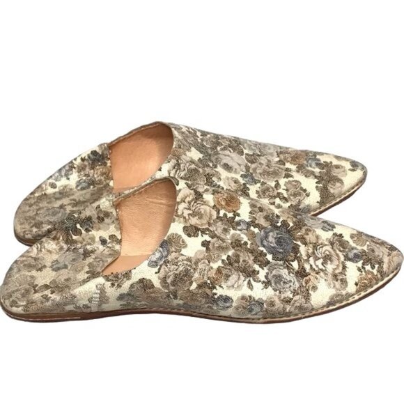 Modern Soul 7.5 40 rose print leather flats mules - Picture 2 of 6